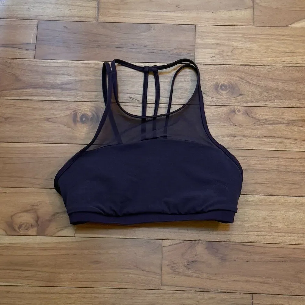 Women Lululemon Get Set Bra C/D Cup Light Support Black Cherry Size 4 Activewear